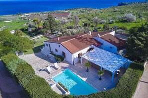 Exterior - Villa Azzurramara | Scopello | Sea View | Private Pool | Stylish Single-Level. (Castellammare del Golfo)