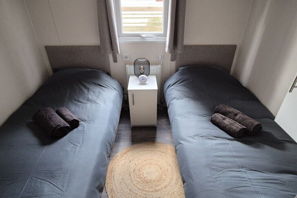 Vauvan matkasänky, ilmainen Wi-Fi, vuodevaatteet