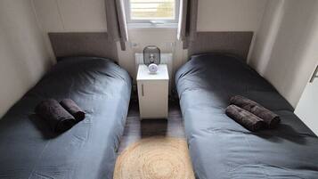 Vauvan matkasänky, ilmainen Wi-Fi, vuodevaatteet