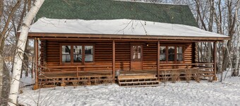 New LUXE Lakefront Cabin w/hottub|sauna|
