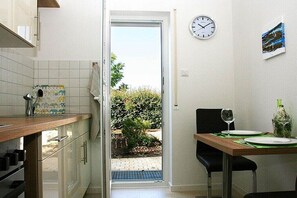 Fridge, microwave, oven, stovetop - Holiday apartment with 1 bedroom (Bad Krozingen)