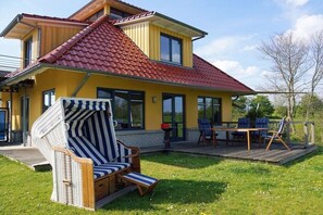 Ulkoruokailutilat