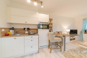 Fridge, microwave, oven, stovetop - House on the beach 4 (Zingst)