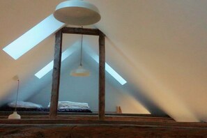 Interior - 2 with large garden, playground and pool (Grabowhöfe)