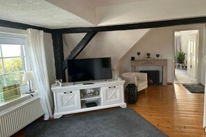 Living area - Holiday home with 2 bedrooms (Neu Schloen)