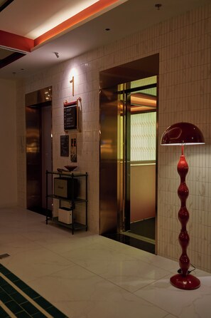 Elevator