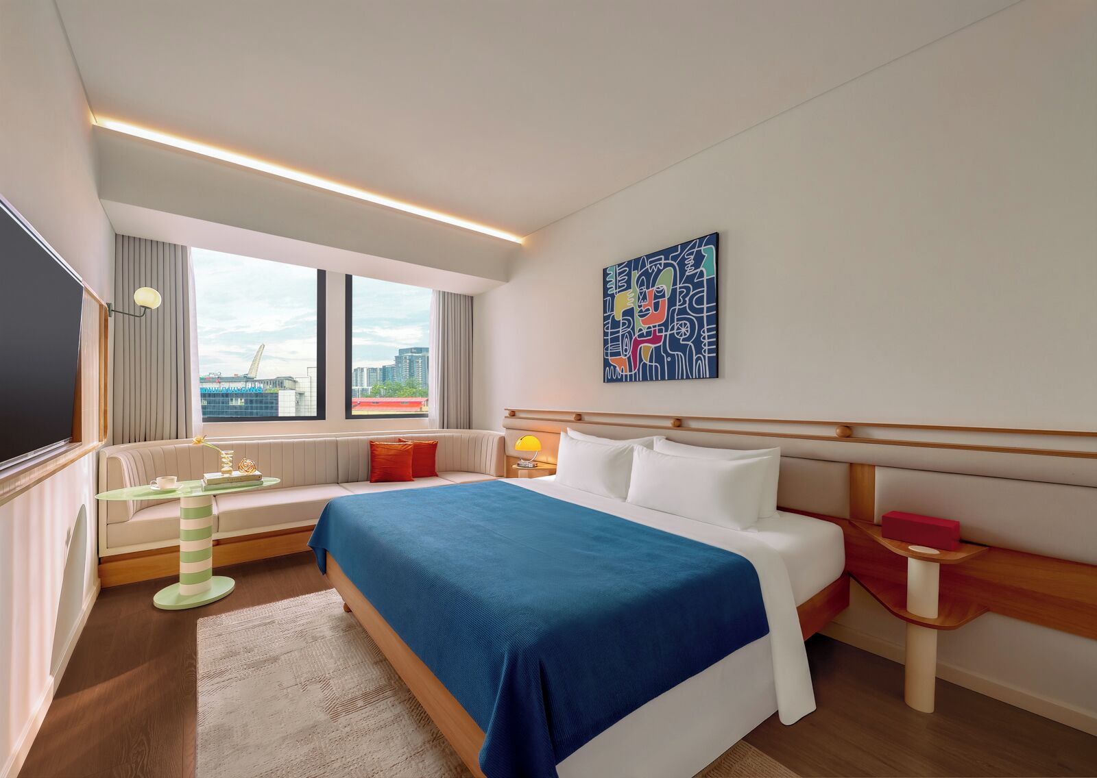 Habitación Deluxe, no fumadores, vistas a la ciudad | Caja fuerte, escritorio, cortinas opacas y sistema de insonorización