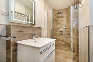 Dusche, Haartrockner
