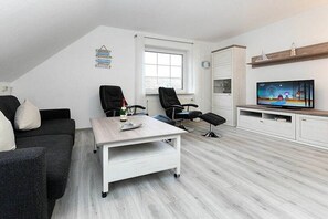 Smart TV - Holiday apartment Linde (Westerholt)