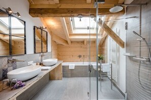 Shower, hair dryer - Premium Private Retreat (Ofterschwang)