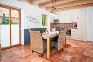 Dining - Holiday home with 3 bedrooms (Krummhörn)