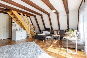 Smart TV, DVD player, books - Holiday home with 2 bedrooms (Krummhörn Greetsiel)
