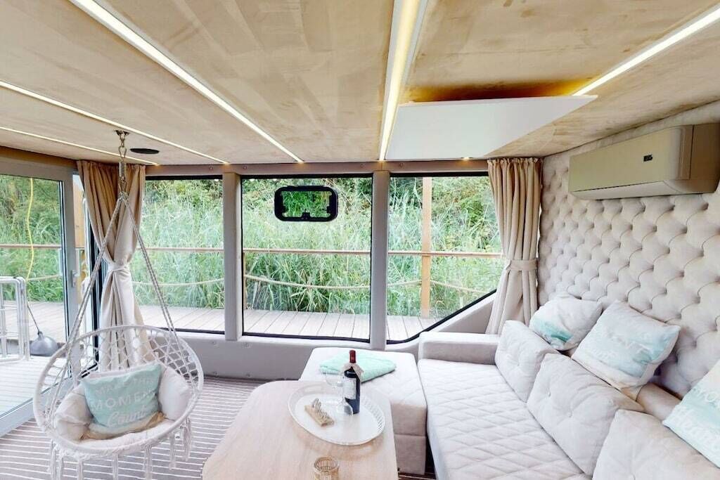 TV connectée, chaîne hi-fi