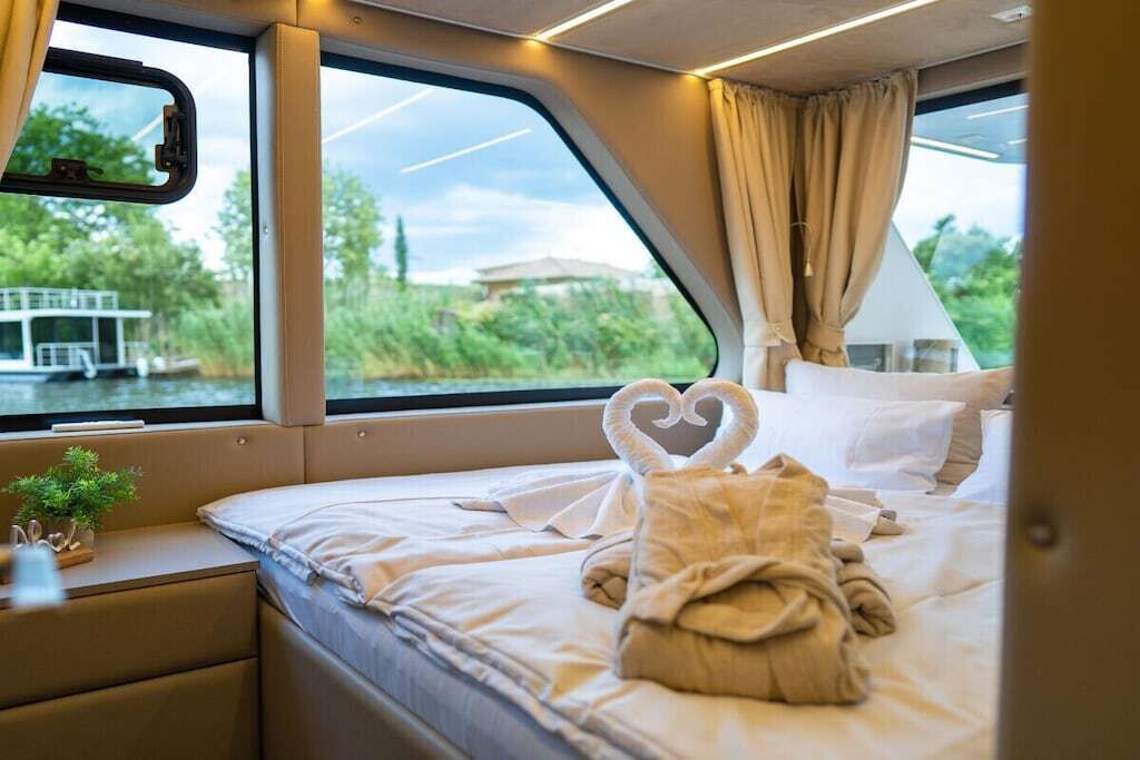 Wi-fi (inkludert) og sengetøy