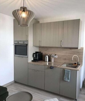 Fridge, oven, stovetop, dishwasher - Holiday apartment with 1 bedroom (Oberbach)