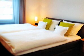 Iron/ironing board, free WiFi, bed sheets