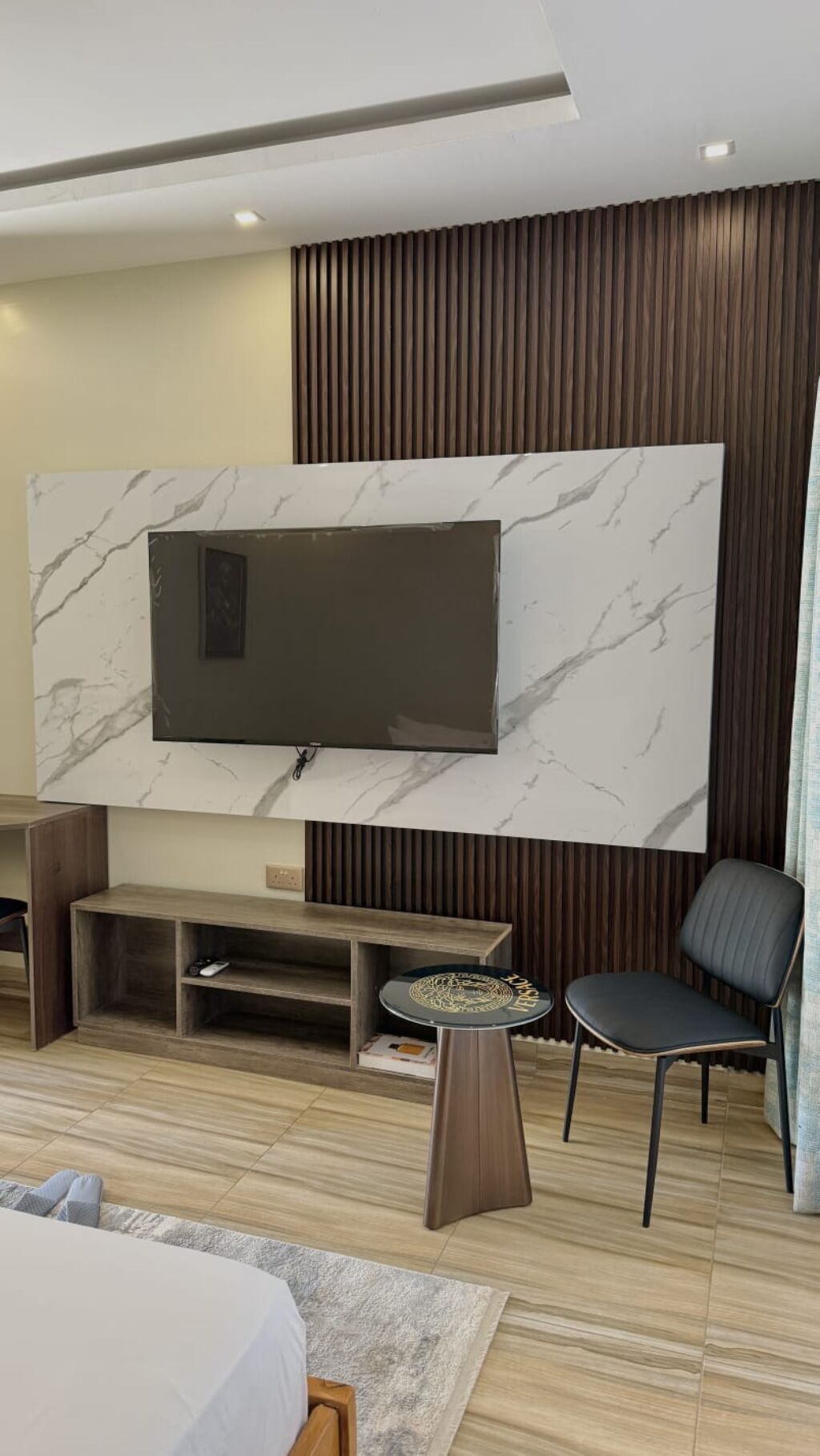 Iron/ironing board, internet