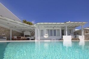 Pool - My Rental Homes - Villa Cassandra, less than 2 km from the beach with pool (Mykonos)