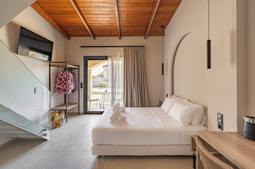 Lotus Serenity Suites