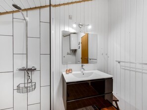 Bathroom - "Veera" -  from the sea by Interhome (Ringkøbing)