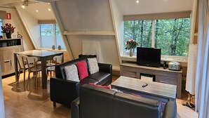 Chalet | Living room - Serene Vacation Chalet in Durbuy (Durbuy)