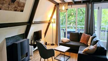 Chalet | Living area