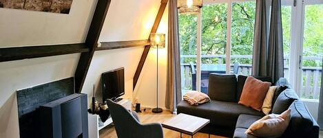 Chalet | Living area