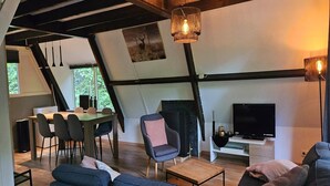 Chalet | Olohuone