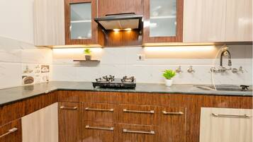 Réfrigérateur, plaque de cuisson