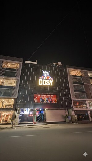 Front of property - Cosy Chambre (Puducherry)