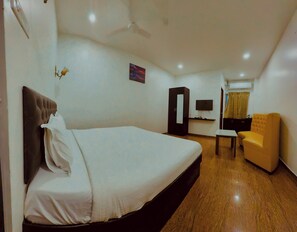 Deluxe Double Room, City View - Cosy Chambre (Puducherry)