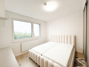 Bügeleisen/Bügelbrett, Internetzugang