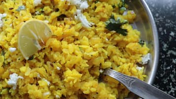 Tägliches inbegriffenes großes Frühstück