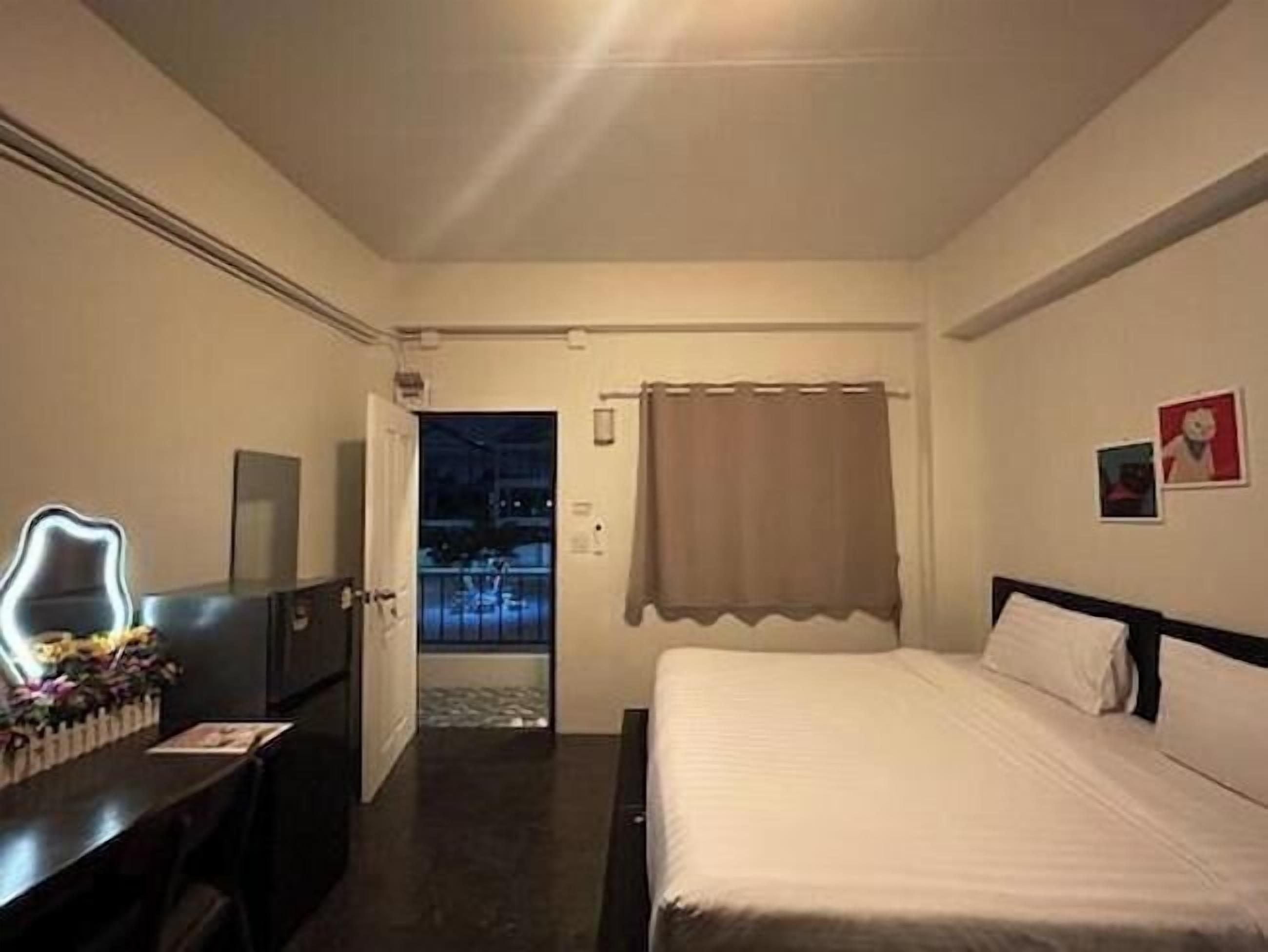 King Room with Lake View