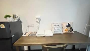 Apartment With Lake View