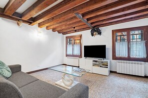TV - Ca' Della Torre – 5 min from Rialto, 10 min from St. Mark's (Venezia)