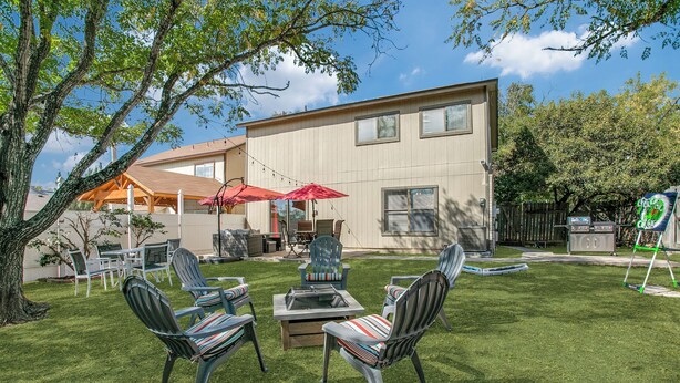 Unclassified image, 1 of 16, button - Sleeps 13 Arcade Ping Pong Fire Pit Fenced Yard Pet Friendly Near Six Flags (San Antonio)