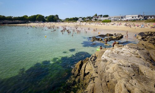 Elegant Breton farmhouse 5 minutes from the ocean, beaches, and town center