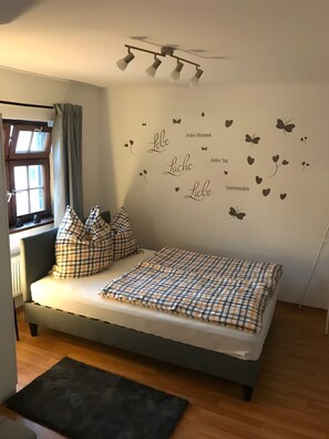 1 Schlafzimmer, Bügeleisen/Bügelbrett, WLAN, Bettwäsche