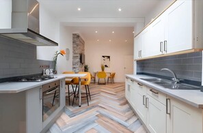 Apartment, 2 Bedrooms | Interior - Cobden 2 Bed Apartment (London)