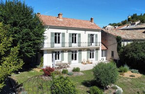 Exterior - Le nid d'Estoublon, a recently renovated village house (Estoublon)