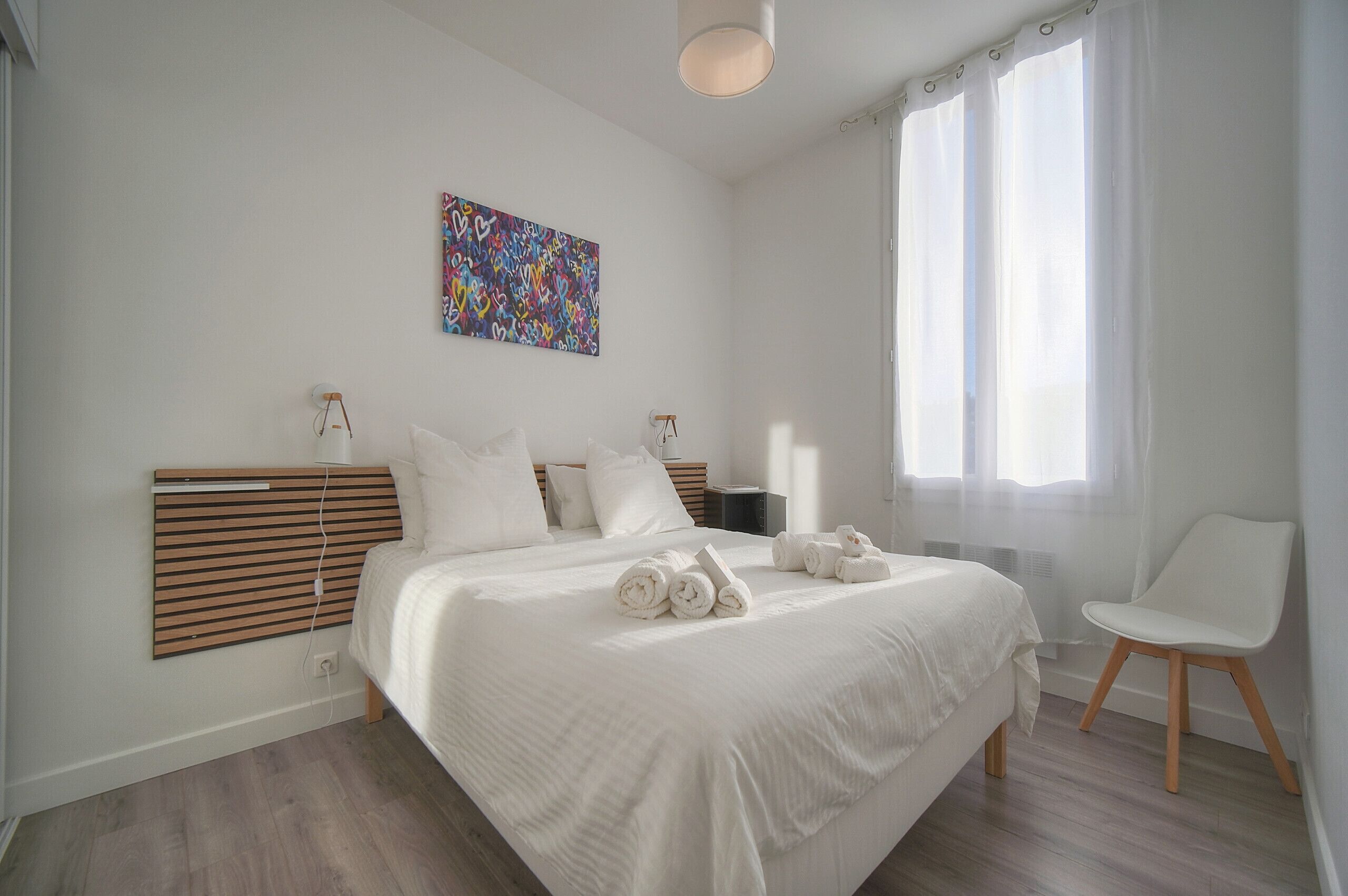 6 camere, ferro/asse da stiro, Wi-Fi gratuito, lenzuola