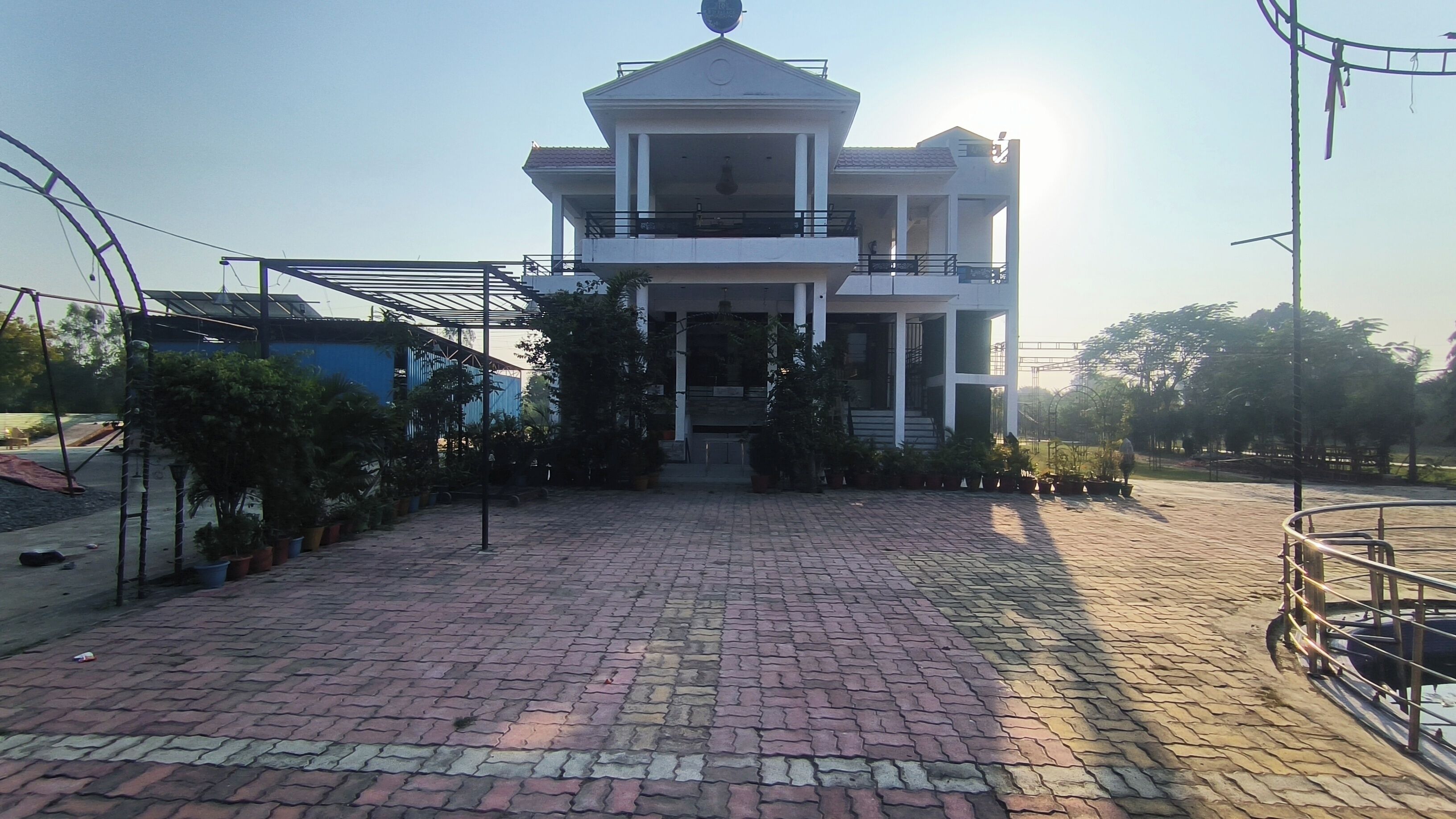 Lối vào nơi lưu trú