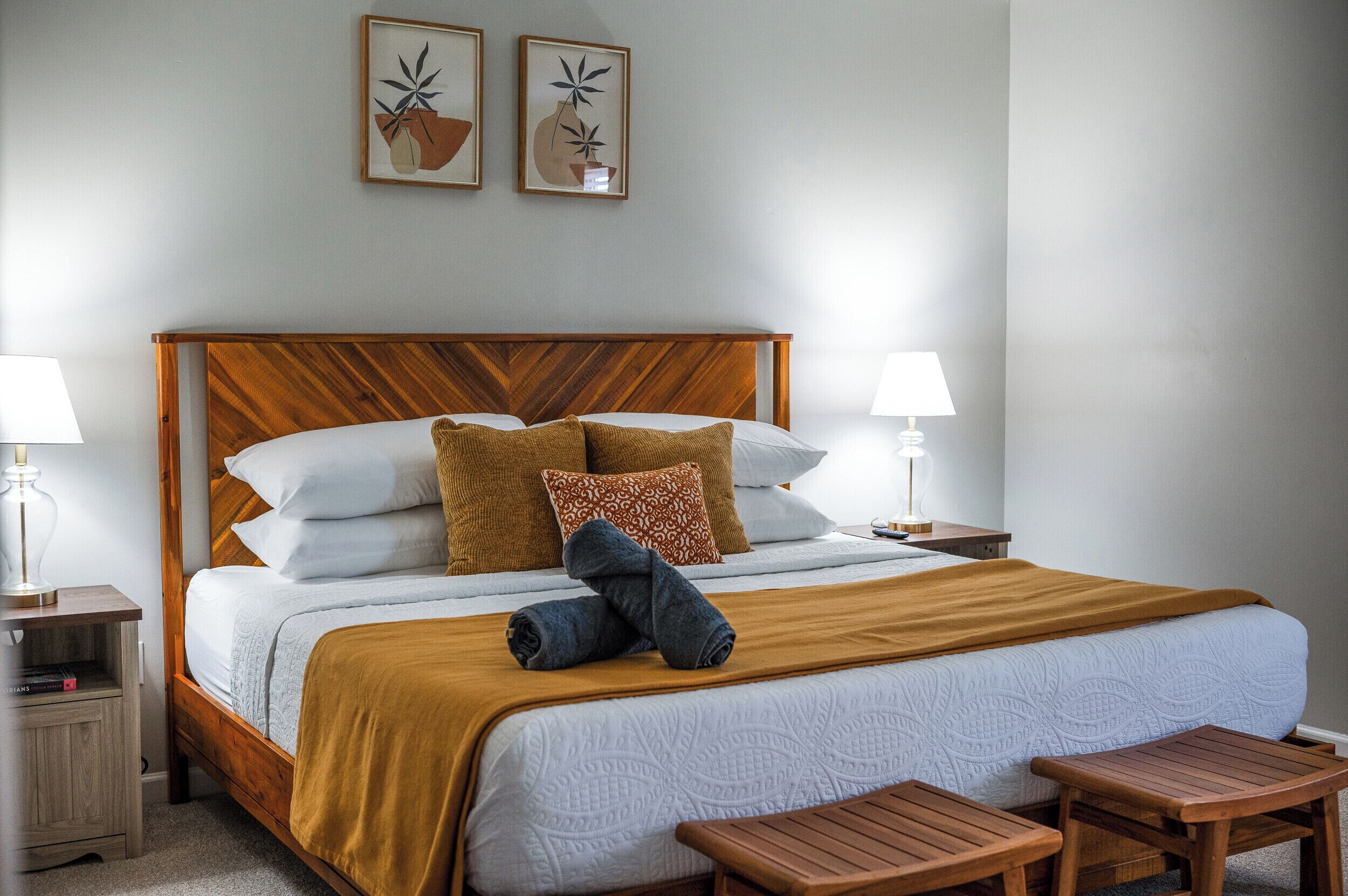 3 bedrooms, iron/ironing board, internet