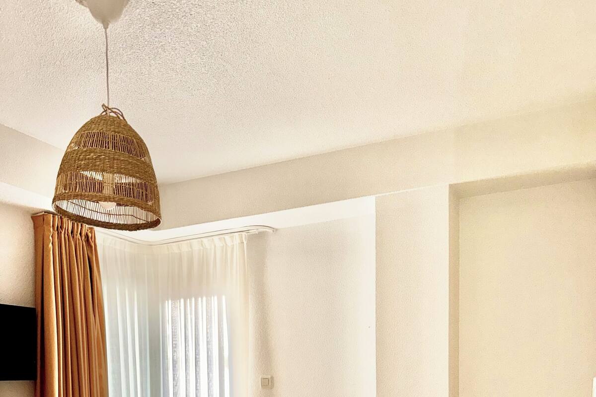 高級寢具、記憶棉床墊、熨斗/熨衫板、免費 Wi-Fi