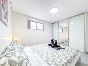 1 bedroom, iron/ironing board, free WiFi, bed sheets