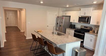 Melrose Fabulous brand new 3-bedroom 2 bath house with HVAC in charming Woodruff