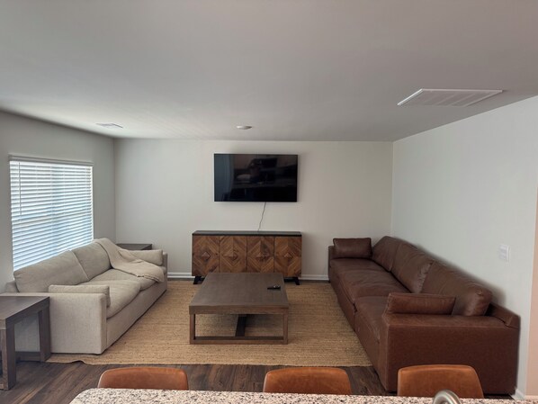 TV - Fabulous brand new 3-bedroom 2 bath house with HVAC in charming Woodruff (Woodruff)