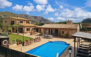 Pool - Finca La Font | Pollensa | Countryside charm with private pool and spacious. (Pollença)