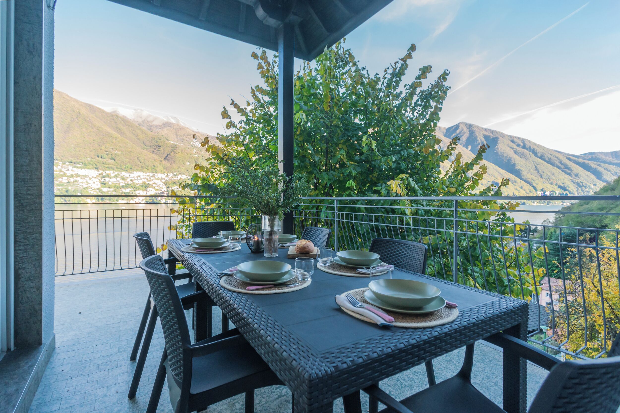 Villa (5 Bedrooms) | Balcón